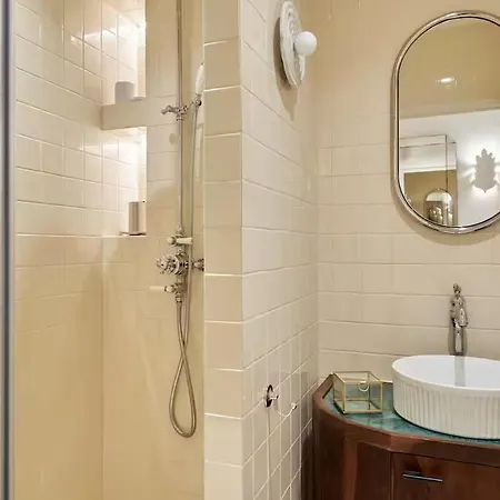 Beautiful New Triplex On Place Des Vosges * Paris